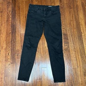 Blank NYC size 29 black denim class skinny stretch